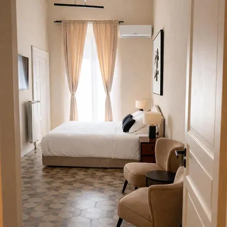 Landlord - Private Balcony * Bari