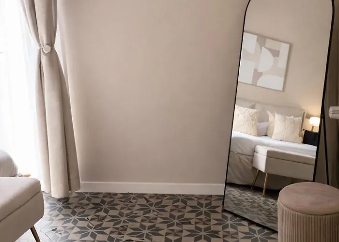 Landlord - Private Balcony Ferienhaus Bari